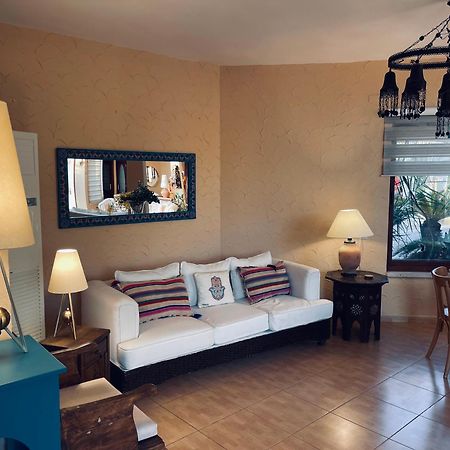 The Precious Guesthouse Sweimeh Bagian luar foto