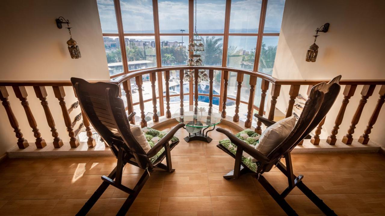 The Precious Guesthouse Sweimeh Bagian luar foto