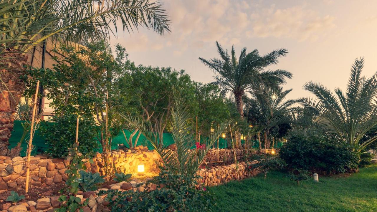 The Precious Guesthouse Sweimeh Bagian luar foto