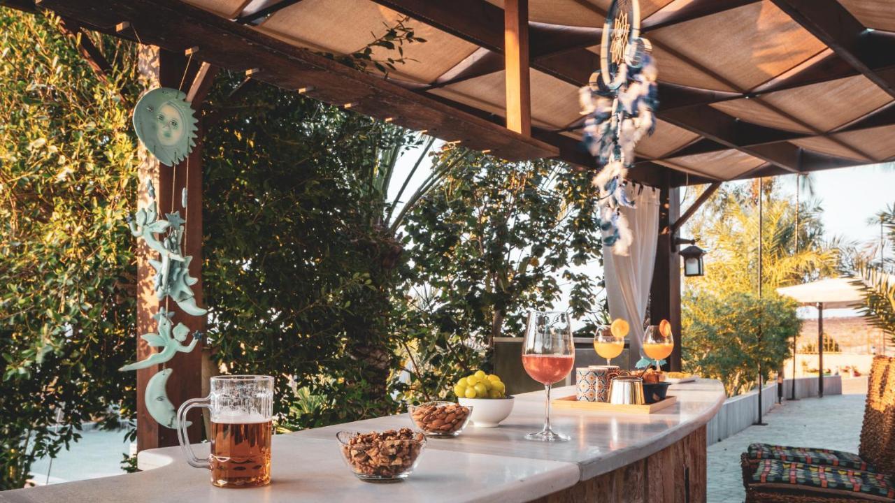 The Precious Guesthouse Sweimeh Bagian luar foto