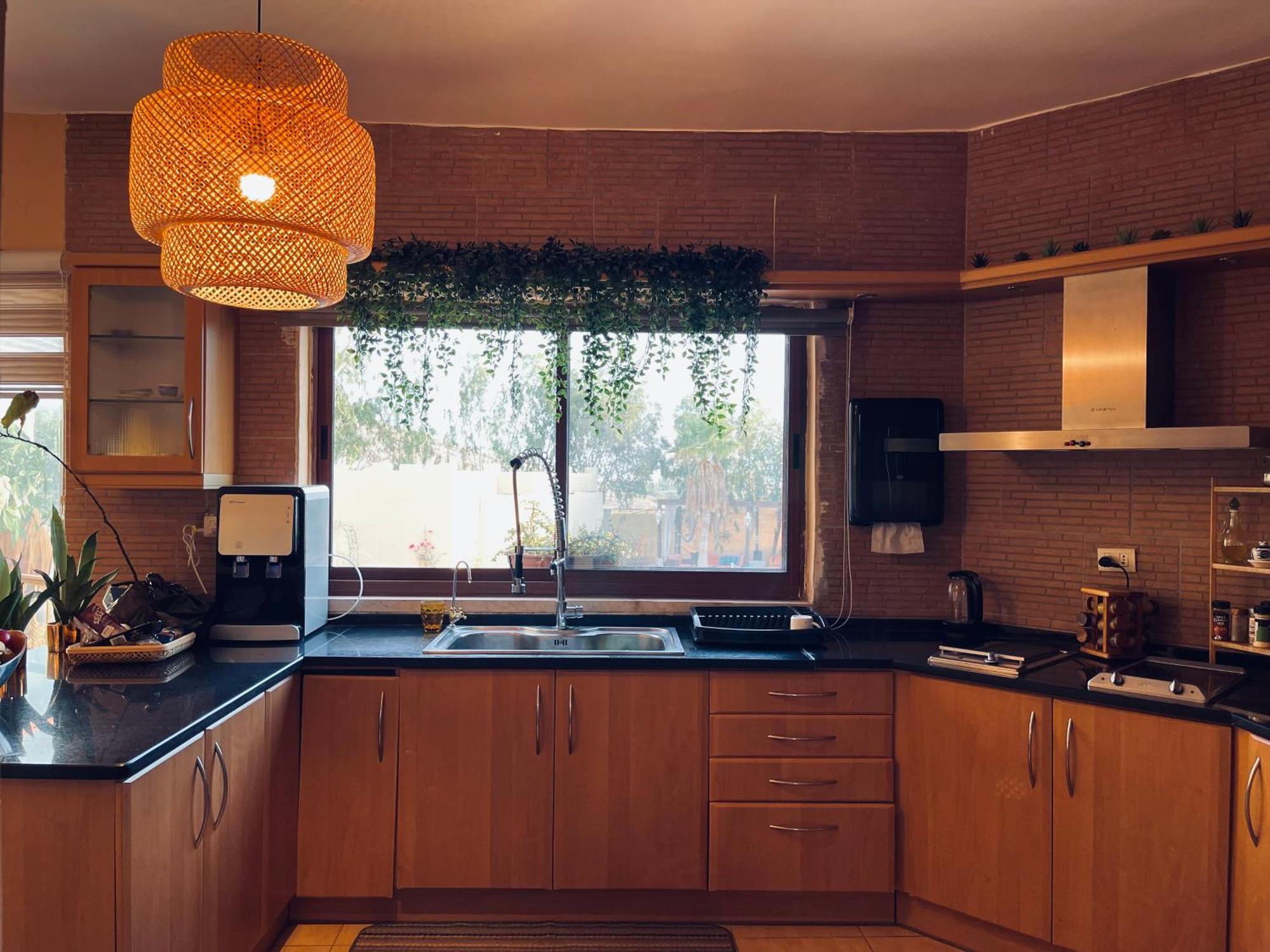 The Precious Guesthouse Sweimeh Bagian luar foto